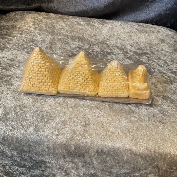 Pyramids and Sphinx Souvenir from Egypt - Picture 2 of 3